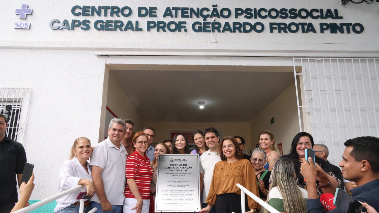 Prefeitura de Fortaleza entrega requalificação do Caps Professor Gerardo Frota Pinto no Rodolfo Teóf